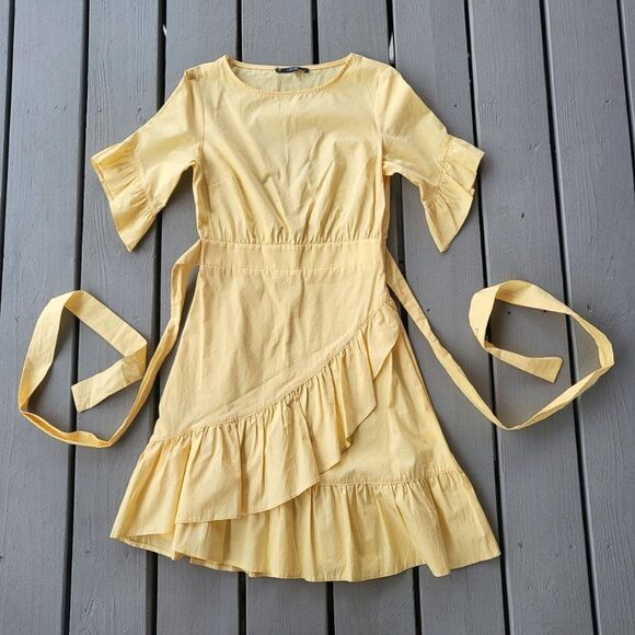 Lefon Yellow Short Ruffle Sleeve Round Neck Tulip Hem Tie Waist‎ Dress Si… - Picture 1 of 7